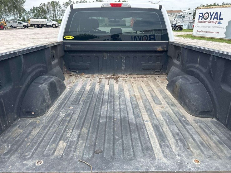 2016-ford-f150-image-22