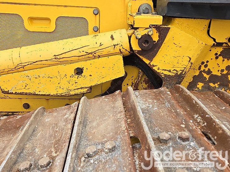 2020-komatsu-d61px-24-image-34