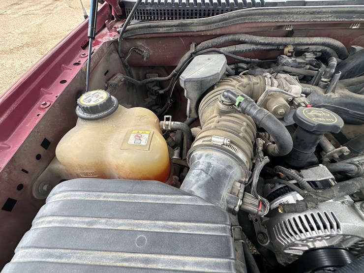 2005-ford-explorer-image-59