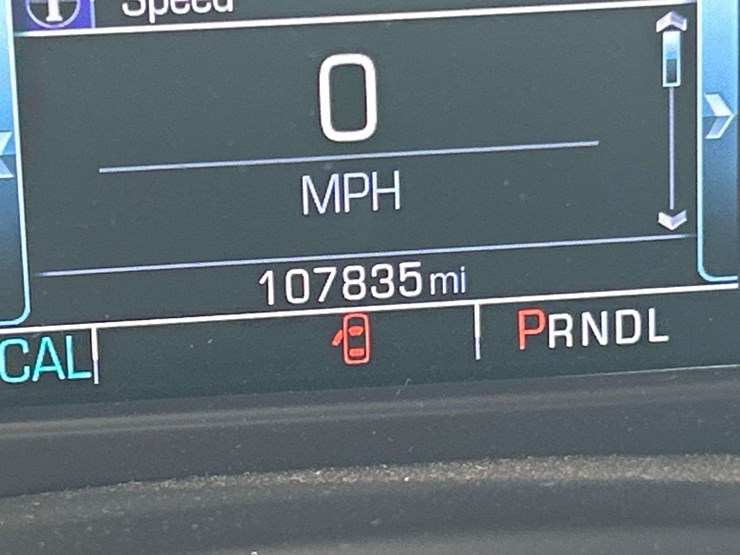 2019-chevrolet-tahoe-lt-image-6