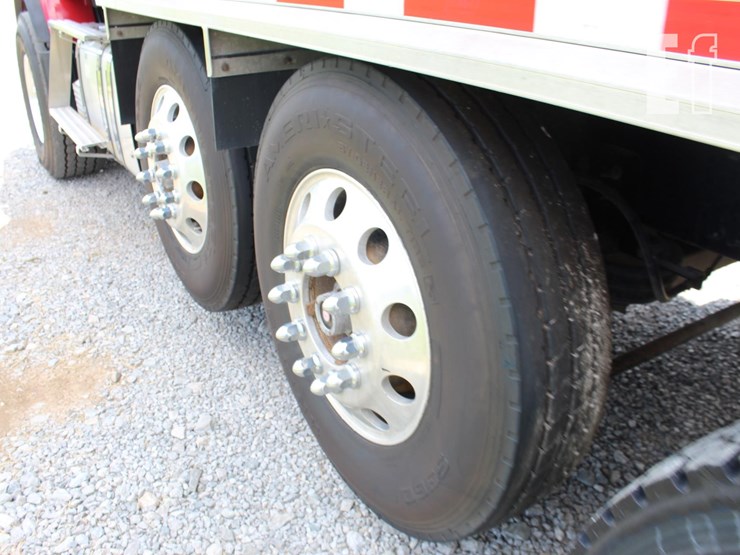 2020-volvo-vhd430-3518-image-12