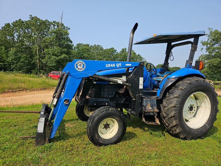 new-holland-tb110-image-3