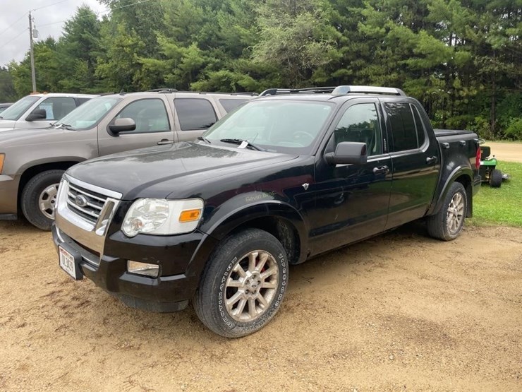 2007-ford-explorer-image-1