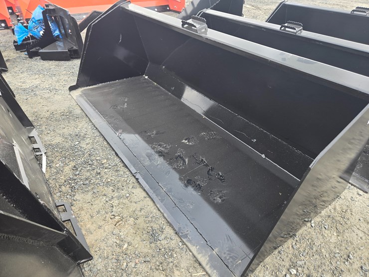#434-•-skid-steer-bucket-image-3