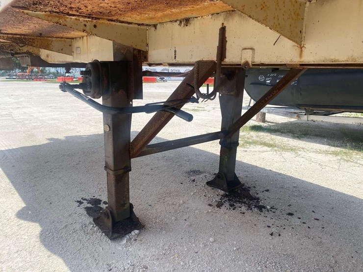 2005-superior-trailers-vt130-t/a-vacuum-trailer-image-13