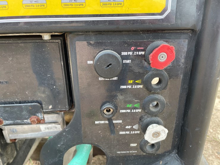 #4739-•-brute-pressure-washer-image-7