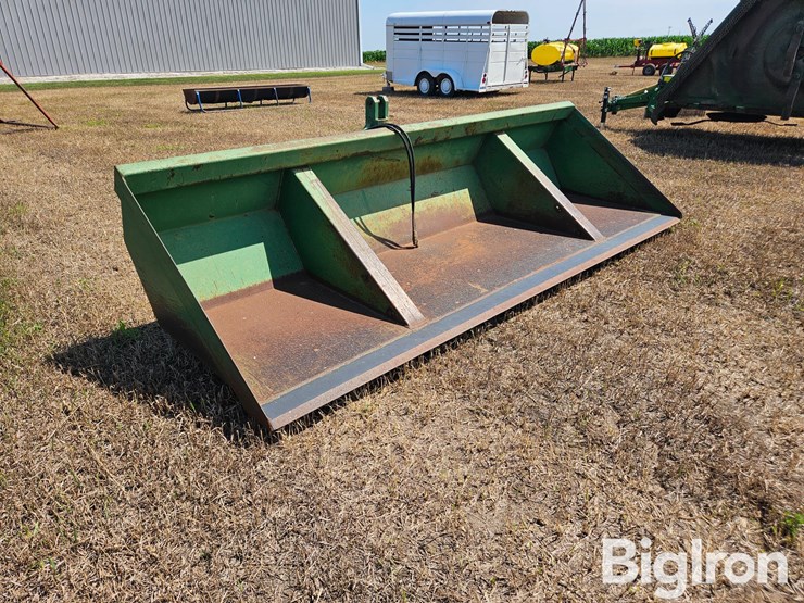 gnuse-3-pt-12'-wide-hydraulic-dump-bucket-image-3