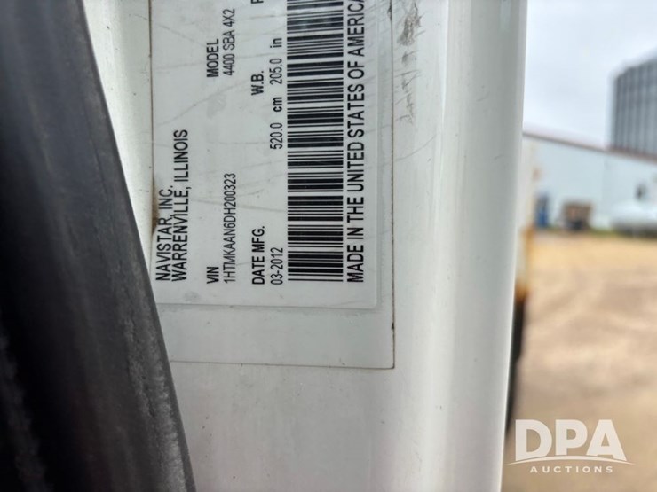2013-international-durastar-4400-image-70
