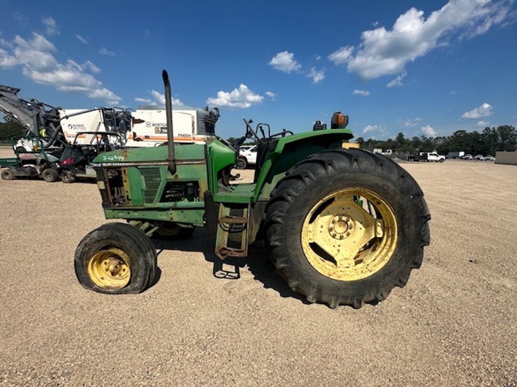 john-deere-6400-image-5