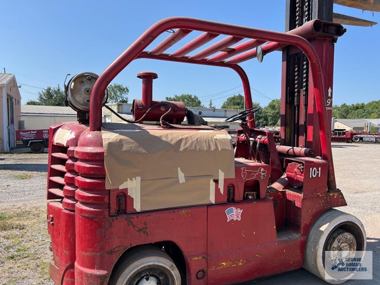 yale-20,000#-model-g-5-200-propane-forklift.-forks-are-4'-6"-long-by-7"-wide-by-3-1/4"-thick.-image-5