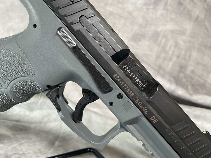 #4559-•-heckler-&-koch-vp9-9mm-luger-semi-auto-pistol,-sn:-224-177838-image-9
