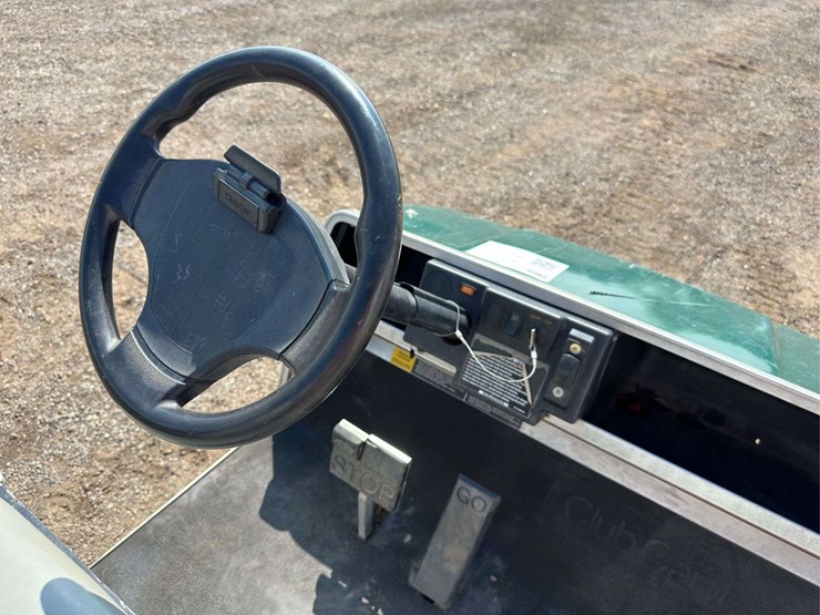 2012-club-car-carryall-1-image-10