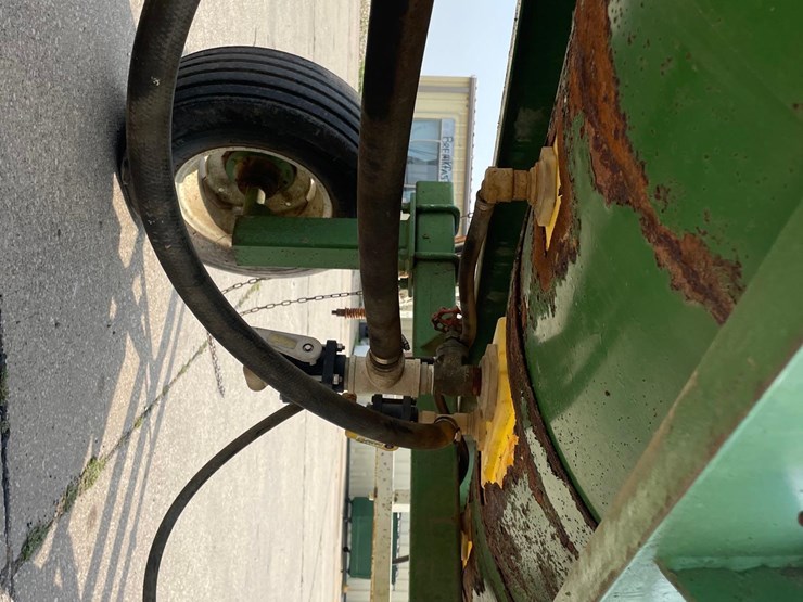 wetherell-500-gallon-pull-type-sprayer-image-19