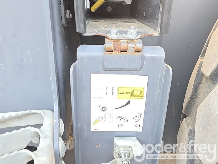 2019-wacker-neuson-rc110-image-36