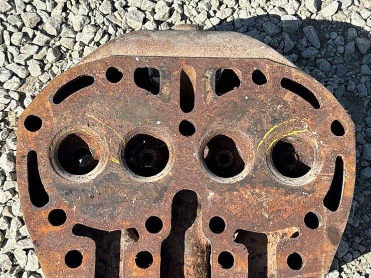 john-deere-model-g-head-image-13