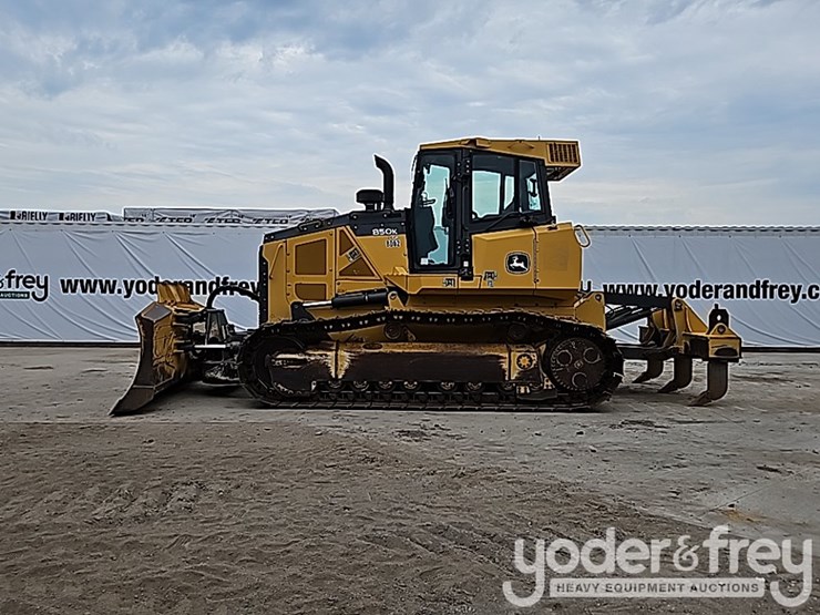 2018-deere-850k-lgp-image-2