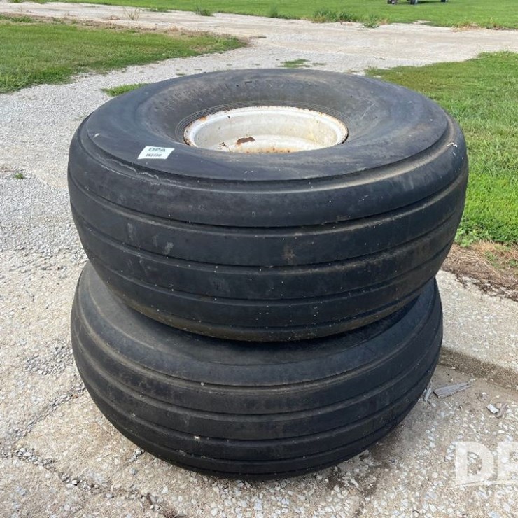 Flotation Tires (JN2730)