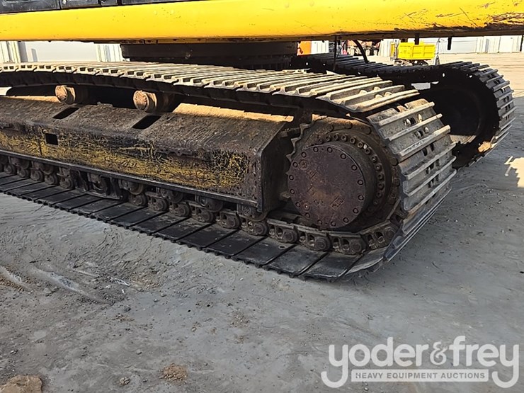 2015-caterpillar-336-f-image-16