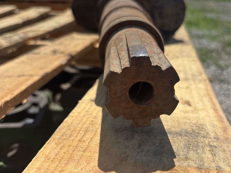 john-deere-model-g-crankshaft-image-9