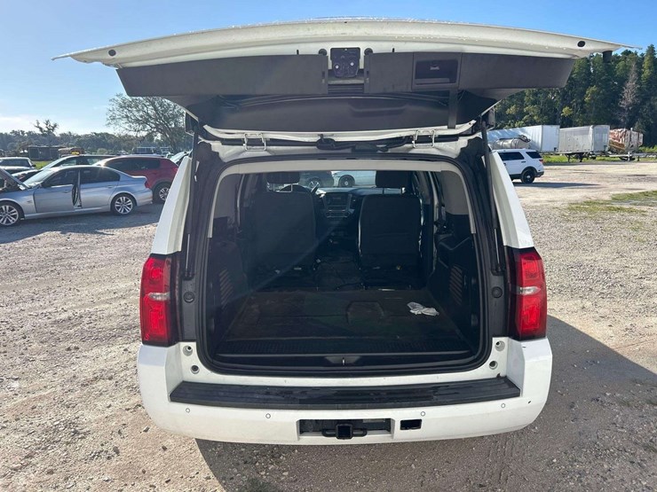 2016-chevrolet-tahoe-image-20
