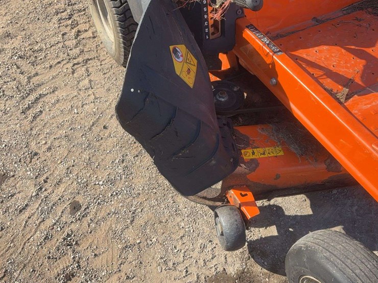 columbia-zero-turn-mower-image-7