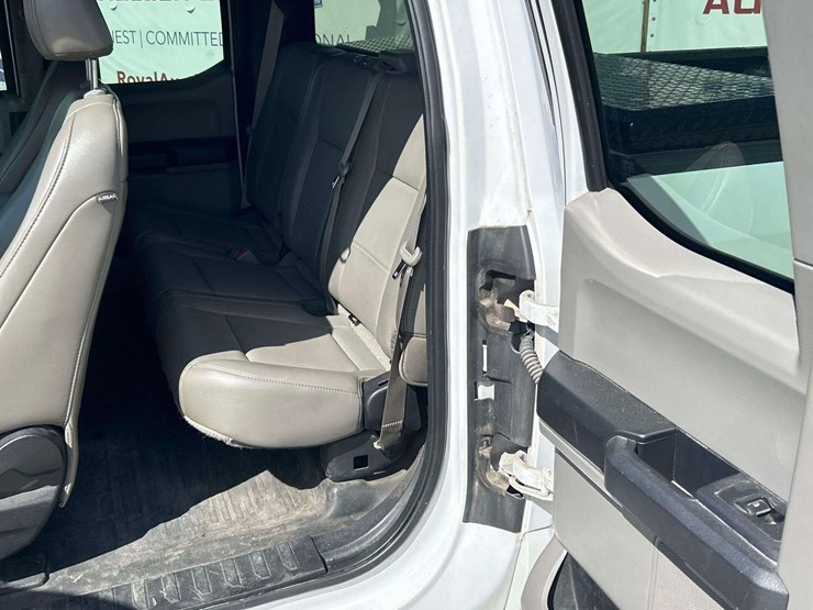 2018-ford-f150-image-17