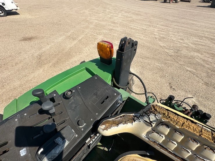 john-deere-6400-image-27