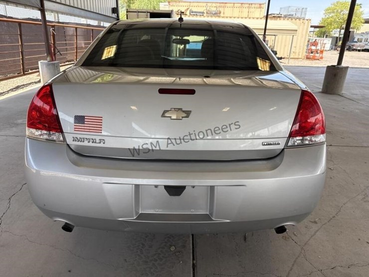 2016-chevrolet-impala-ls-sdn-image-6