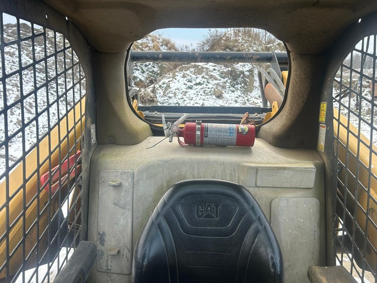 2013-caterpillar-289d-image-36