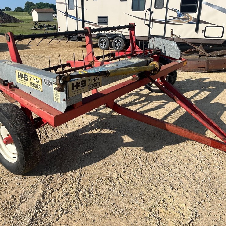 H&S 7 Tedder