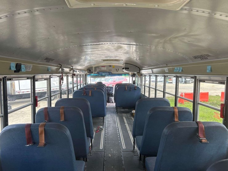2009-ic-corporation-pb105-school-bus-image-23