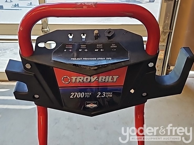 troy-bilt-pressure-washer-6.75-ft-lbs-torque-90cc,-200-max-psi,-engine-briggs&stratton-image-12