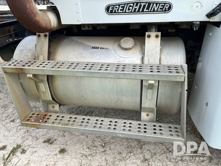 1993-freightliner-truck-(jn2646,-unit-42339)-image-35