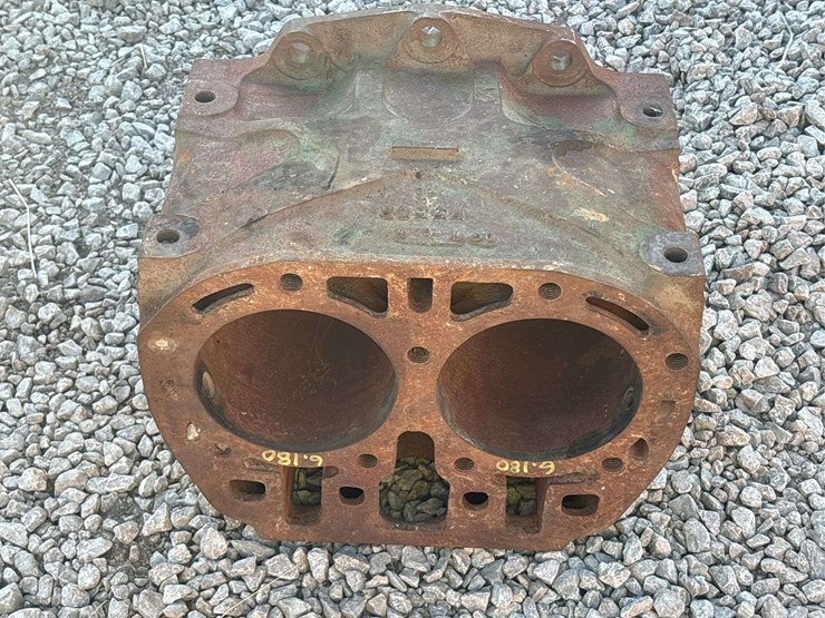 john-deere-model-g-block-image-1