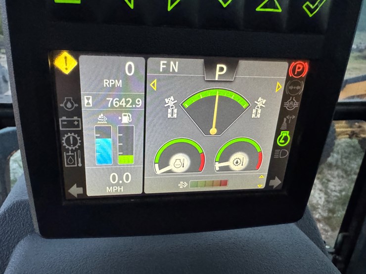 2018-john-deere-672-image-9