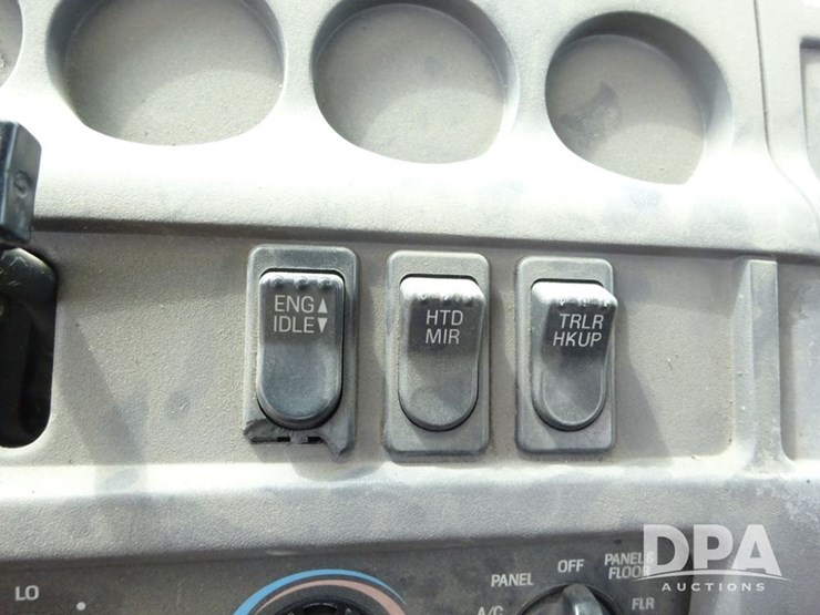 1999-cummins-m11-image-70