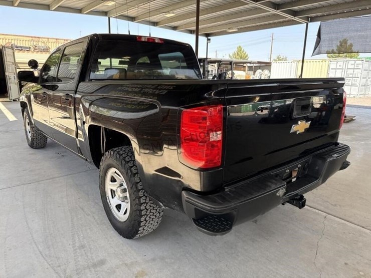 2018-chevrolet-silverado-1500-image-5