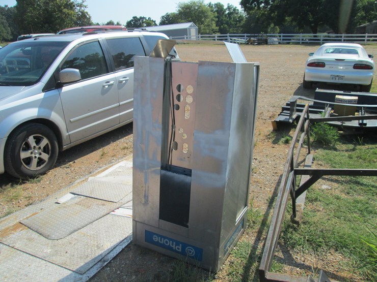 #81-•-#26813-•-phone-booth-image-4