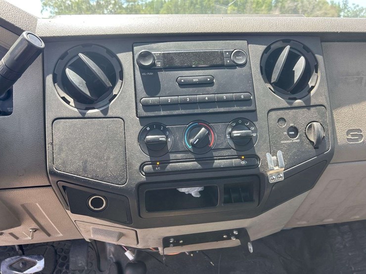 2008-ford-f250-image-18