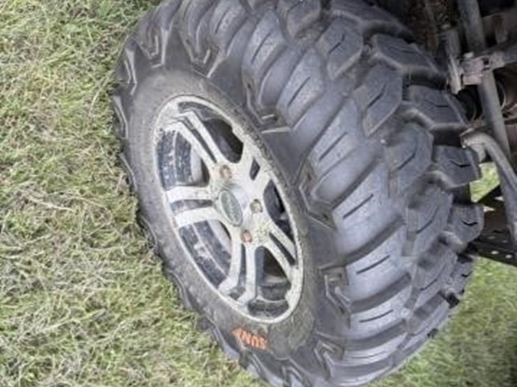 2009-arctic-cat-700-image-3