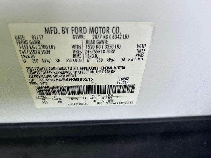2017-ford-explorer-image-5