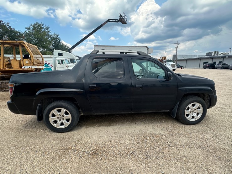 2008-honda-ridgeline-image-7