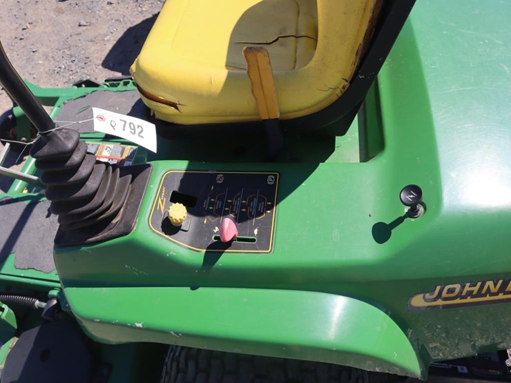 john-deere-f680-image-17