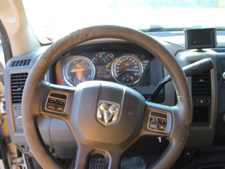 2012-dodge-ram-4500-image-9