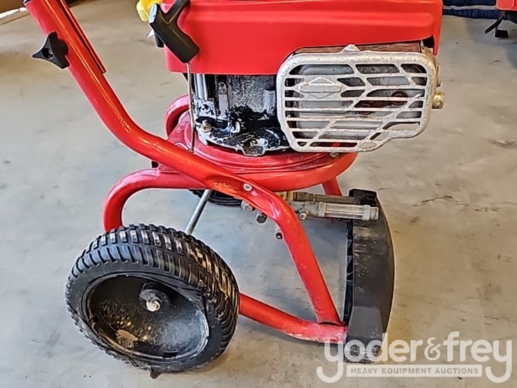 troy-bilt-pressure-washer-6.75-ft-lbs-torque-90cc,-200-max-psi,-engine-briggs&stratton-image-11