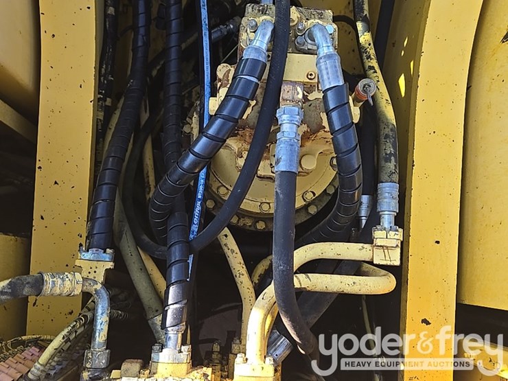 2005-komatsu-pc300-lc-7-image-56