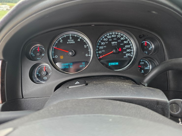 2011-gmc-yukon-xl-image-55