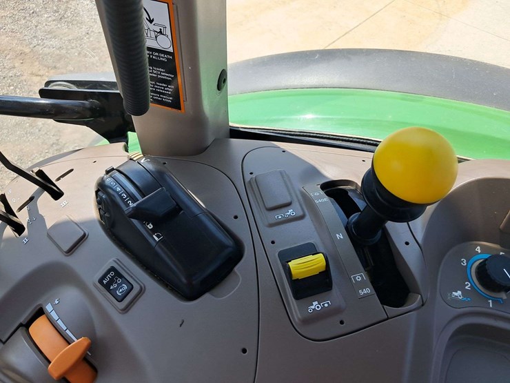 john-deere-5100m-image-25