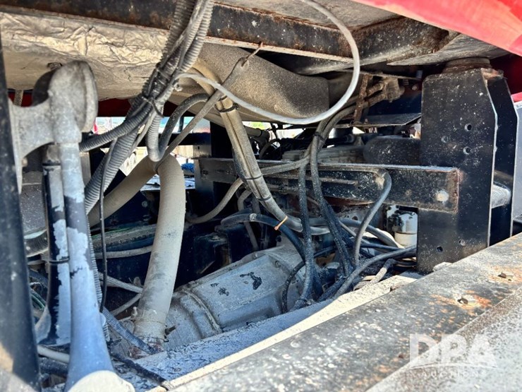 2009-case-ih-titan-3020-image-48