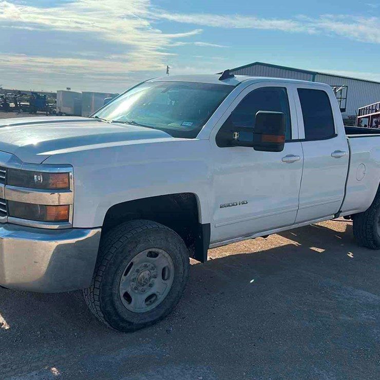 2018 CHEVROLET 2500
